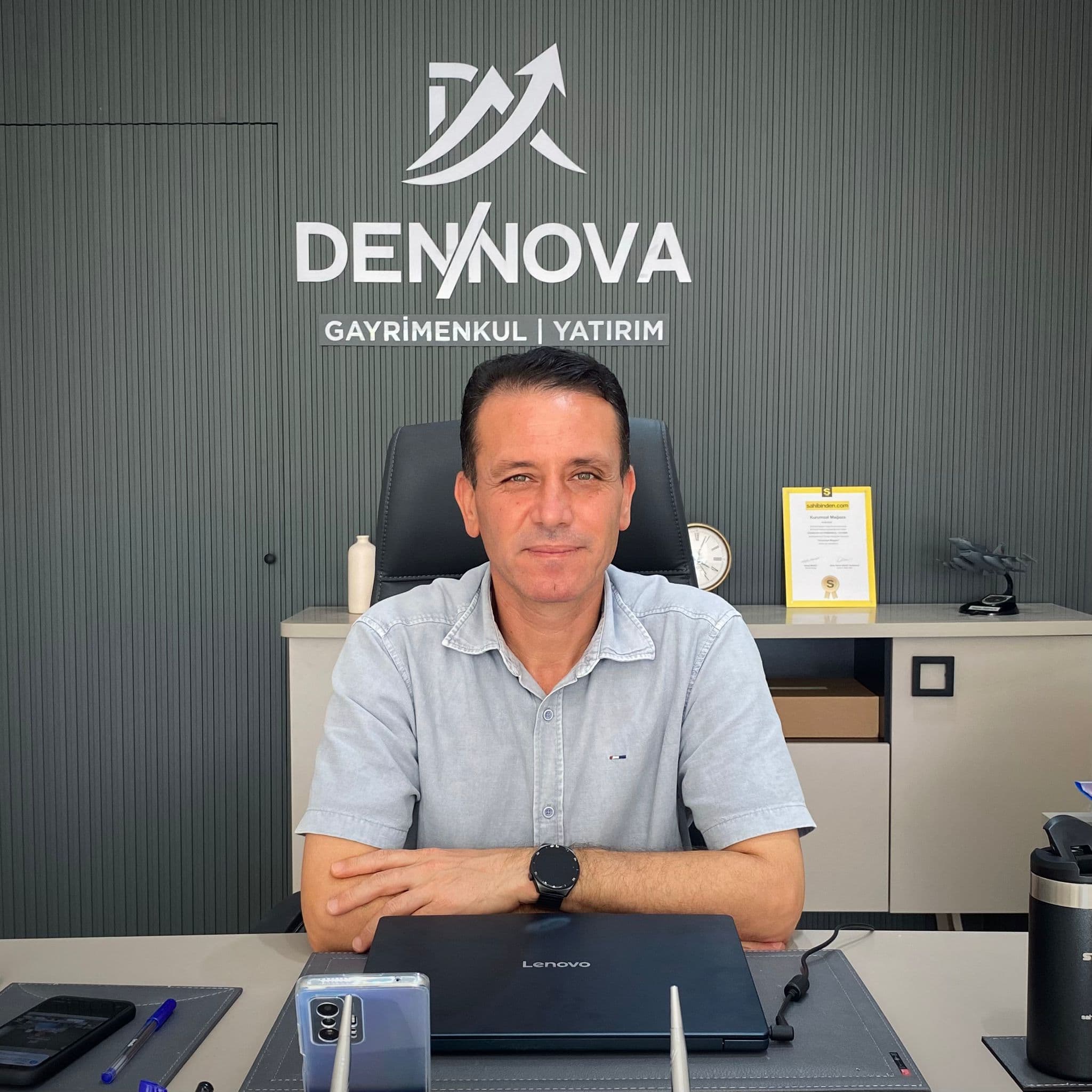 Dennova Gayrimenkul ofis fotoğrafı